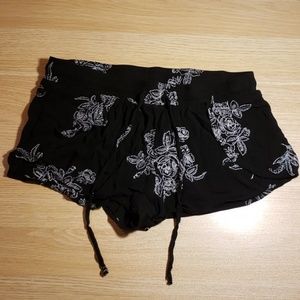 Full Tilt shorts